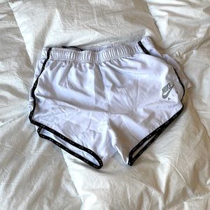Nike Dri-FIT Run Division Tempo Luxe Running Shorts